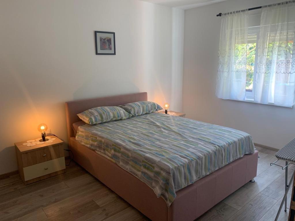 Apartman Dalija Vinkuran Buitenkant foto