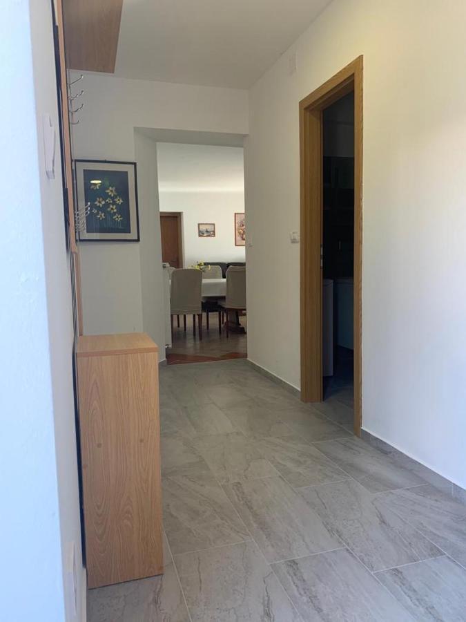 Apartman Dalija Vinkuran Buitenkant foto