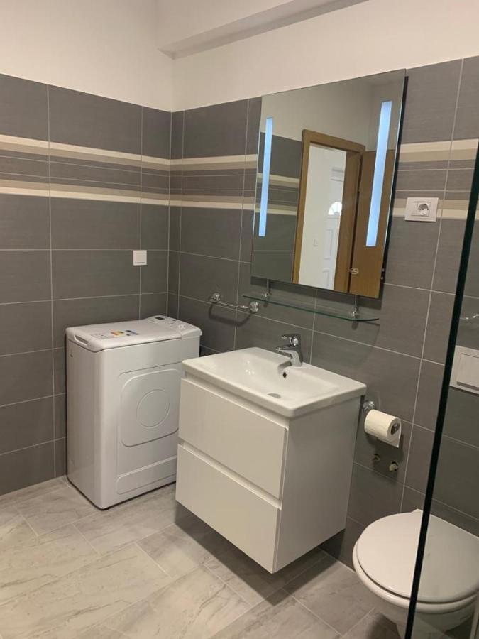 Apartman Dalija Vinkuran Buitenkant foto